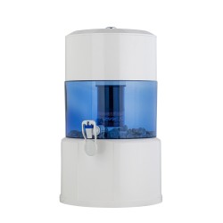 Het Aqualine 18 waterfilter van glas is een 4-in-1 waterfiltersysteem
