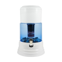 Aqualine 12 glas waterfilter is een 4-in-1 filtersysteem.